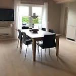 Thala - 150m From The Sea By Interhome Feriehus