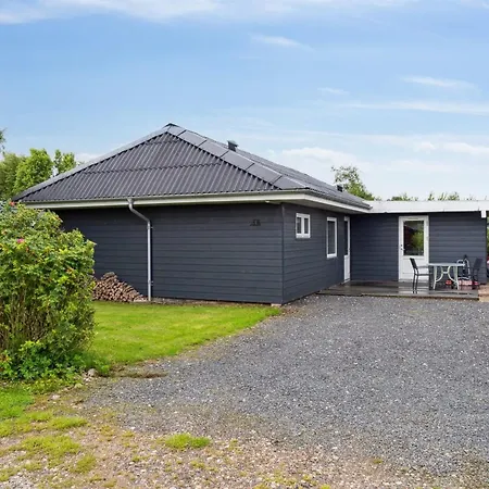 Thala - 150m From The Sea By Interhome Feriehus *