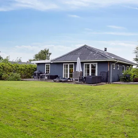 Feriehus Thala - 150m From The Sea By Interhome Bogense
