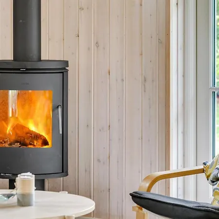 Thala - 150m From The Sea By Interhome