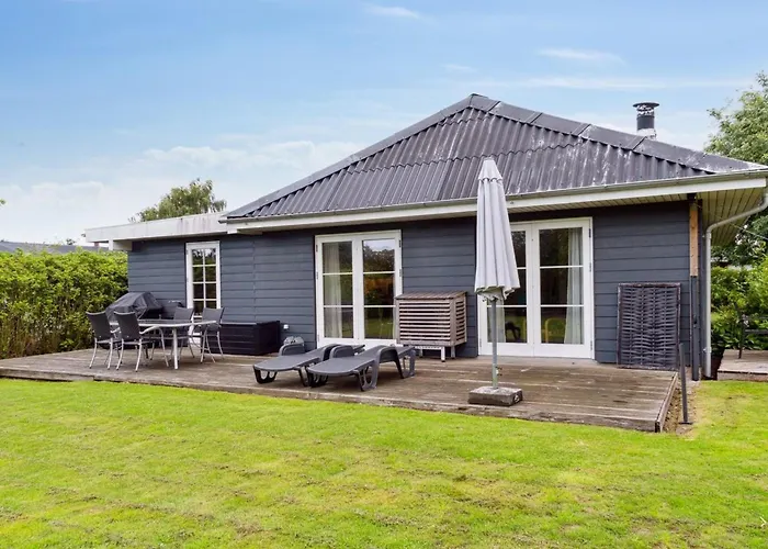 Thala - 150m From The Sea By Interhome *